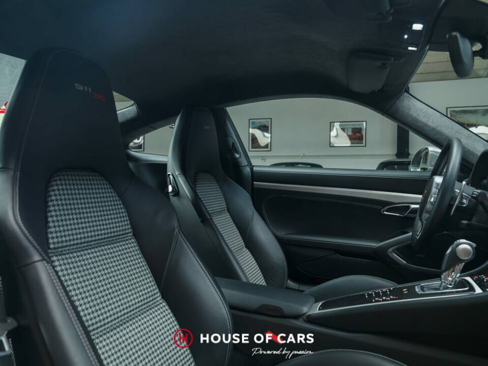 Afbeelding 17/25 van Porsche 911 Carrera S "50 Jahre 911" (2013)