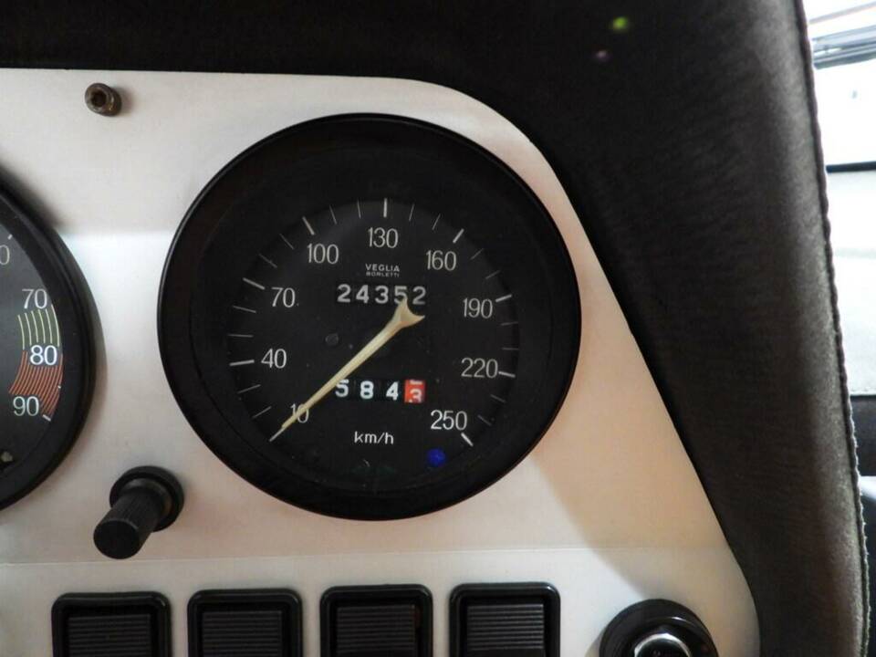 Image 8/15 de Lancia Beta Montecarlo Spider (1974)