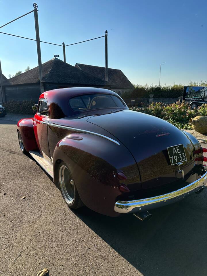 Bild 22/27 von Dodge Custom D 19 (1941)