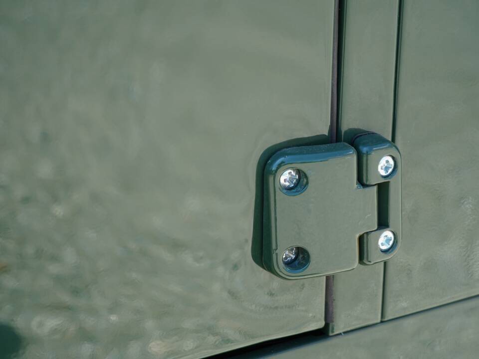 Image 14/64 of Land Rover Defender 90 Td5 (1999)