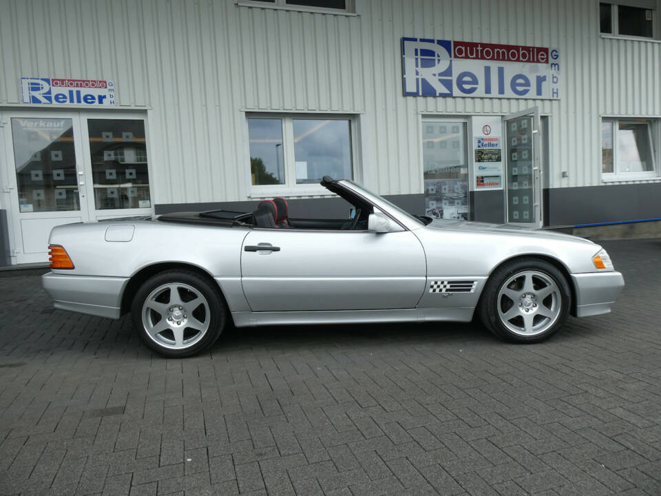 Image 8/21 de Mercedes-Benz SL 320 &quot;Mille Miglia&quot; (1995)