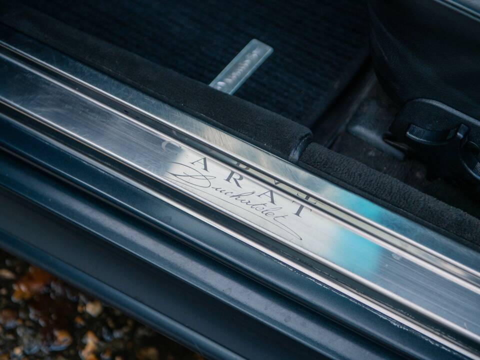 Bild 22/32 von Mercedes-Benz 190 E 2.5-16V (1992)