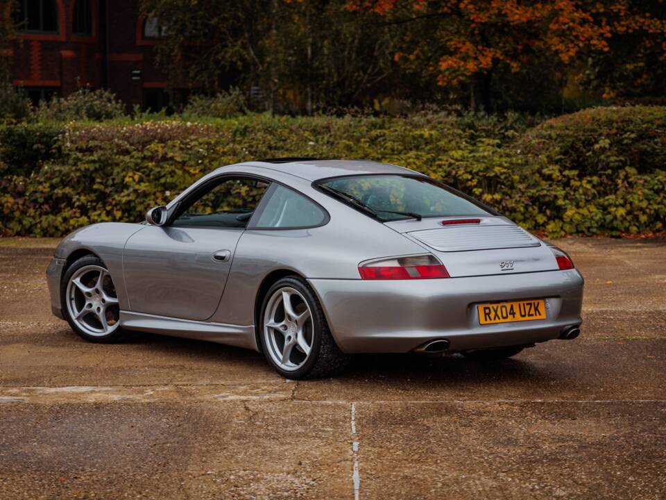 Image 3/8 of Porsche 911 Carrera &quot;40 Jahre 911&quot; (2004)