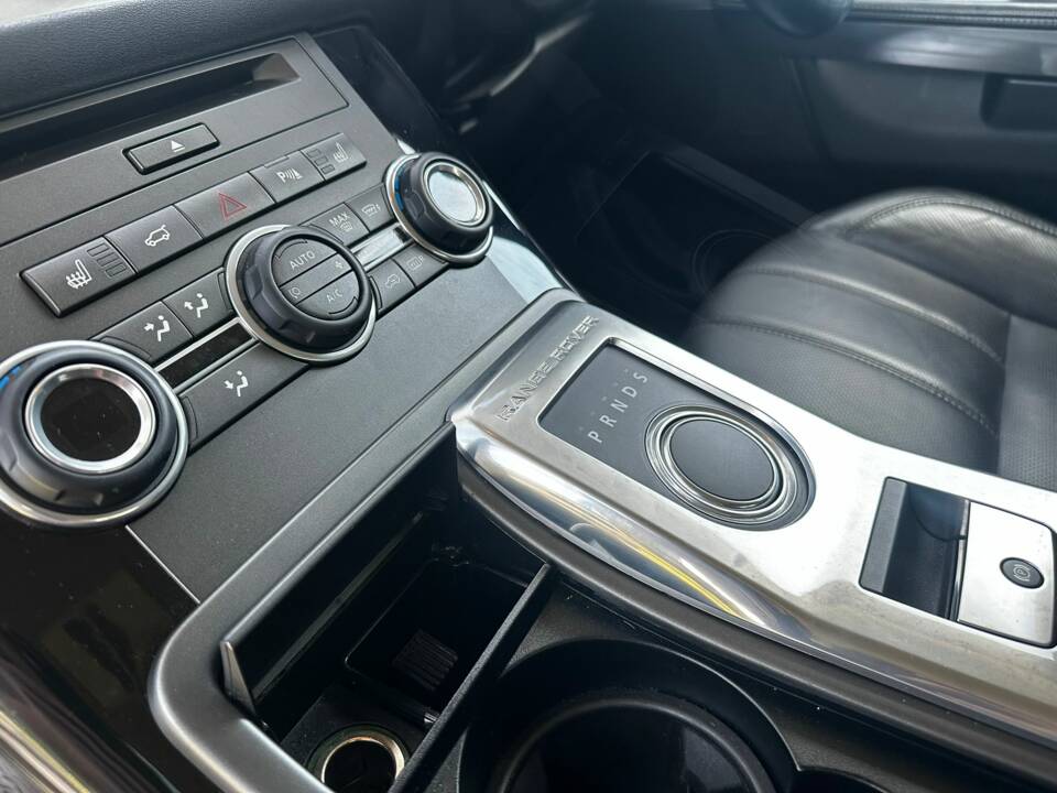 Bild 57/77 von Land Rover Range Rover Sport SDV6 (2013)