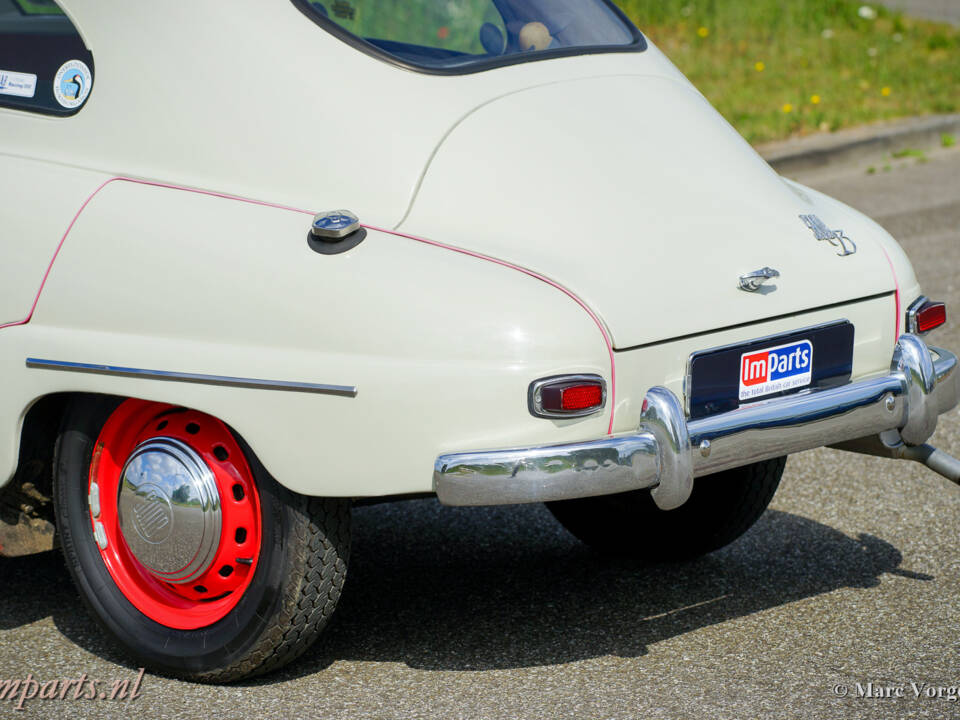 Immagine 20/27 di Saab 93 F (1960)