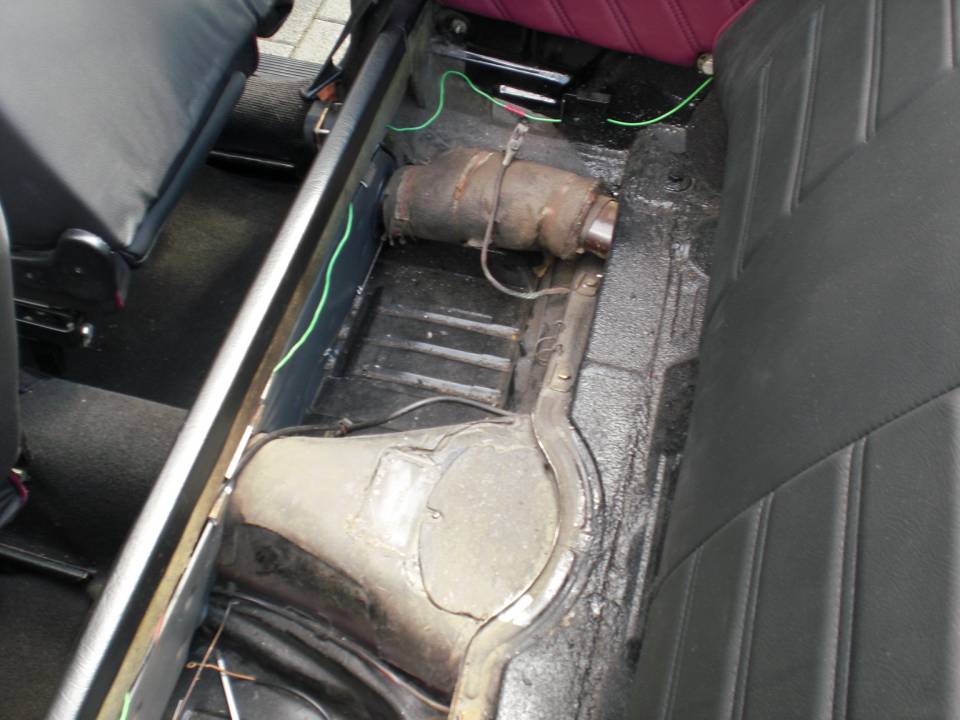 Image 23/44 of Volkswagen Beetle 1303 (1978)