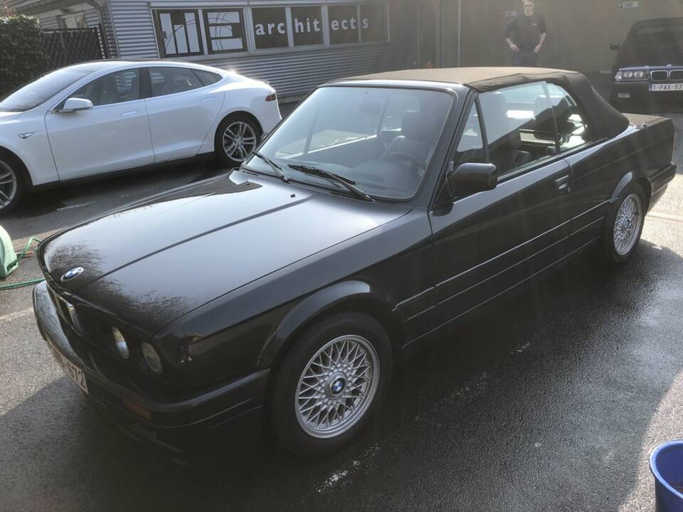 Bild 3/7 von BMW 325i (1992)