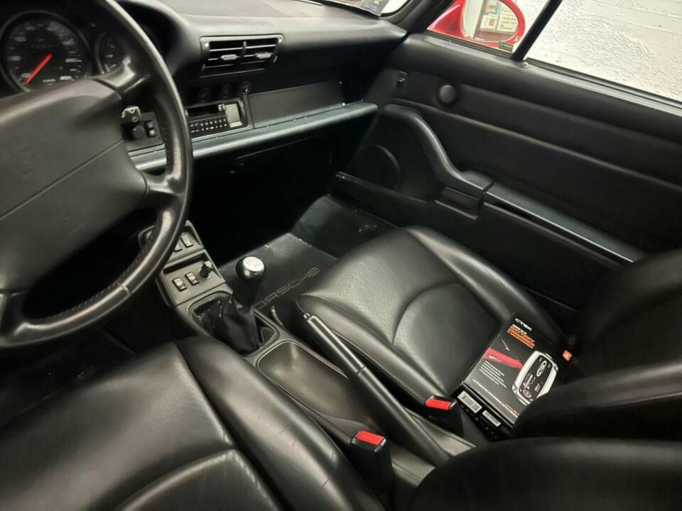 Bild 3/5 von Porsche 911 Carrera (1994)