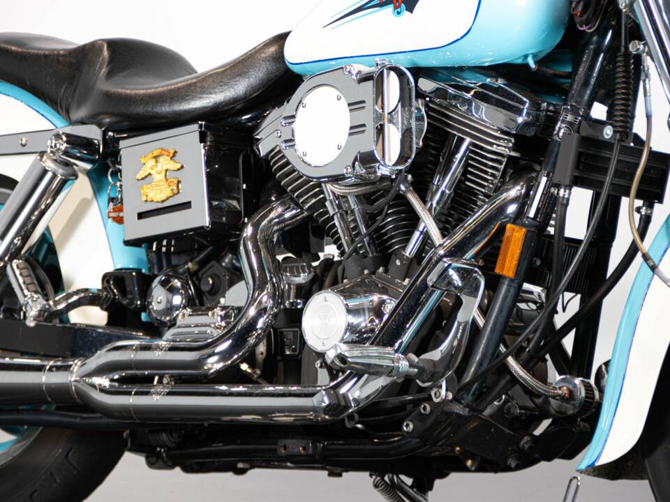 Image 14/50 de Harley-Davidson Dyna Glide Custom (1994)