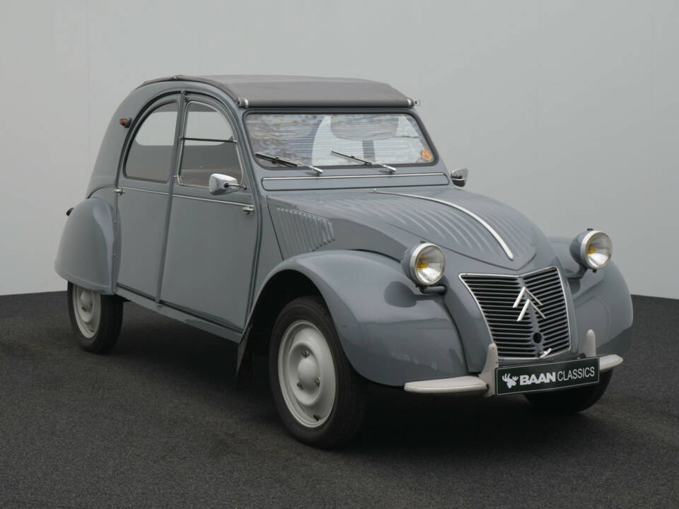 Image 2/28 de Citroën 2 CV  AZL (1958)