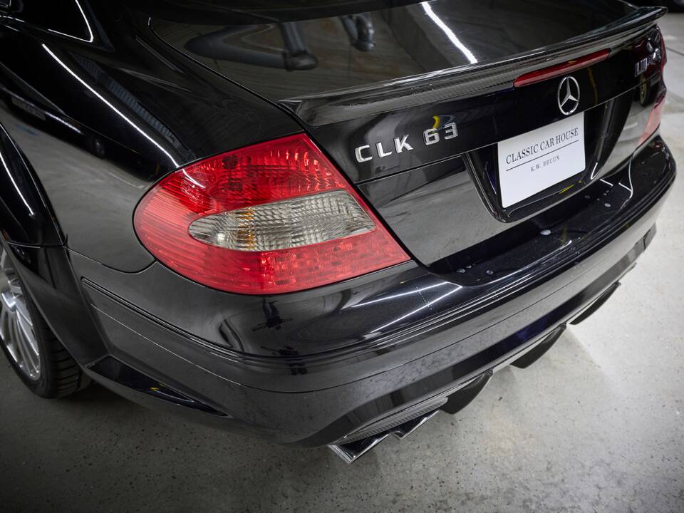 Bild 50/100 von Mercedes-Benz CLK 63 AMG Black Series (2007)
