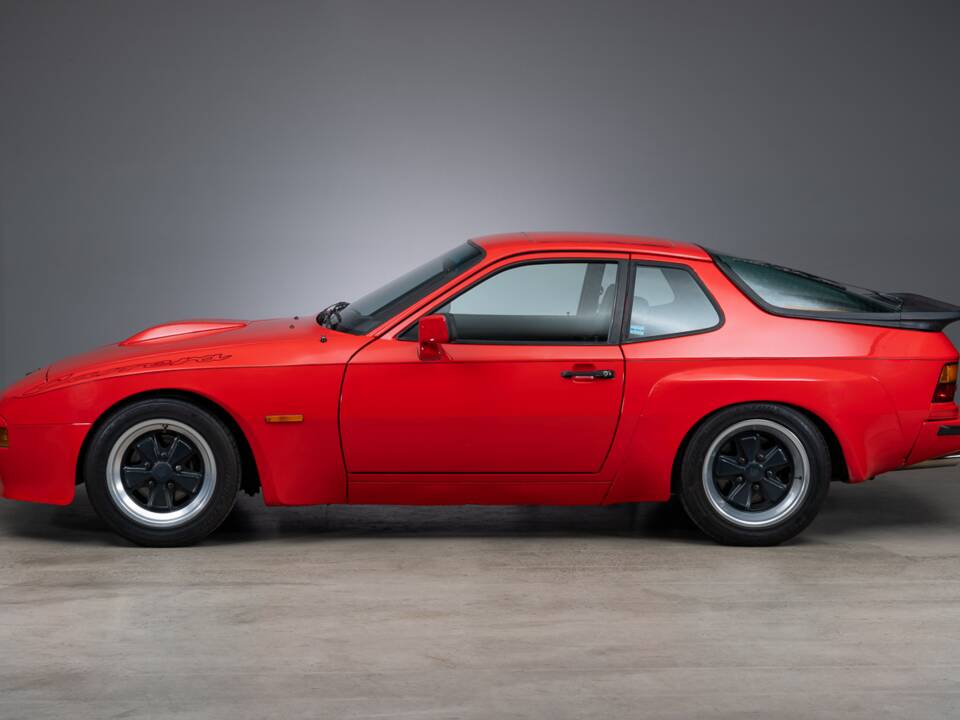 Afbeelding 10/29 van Porsche 924 Carrera GT (1981)