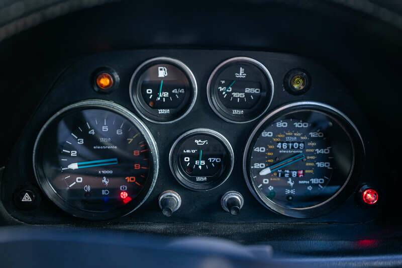 Image 17/41 de Ferrari 308 GTSi Quattrovalvole (1985)
