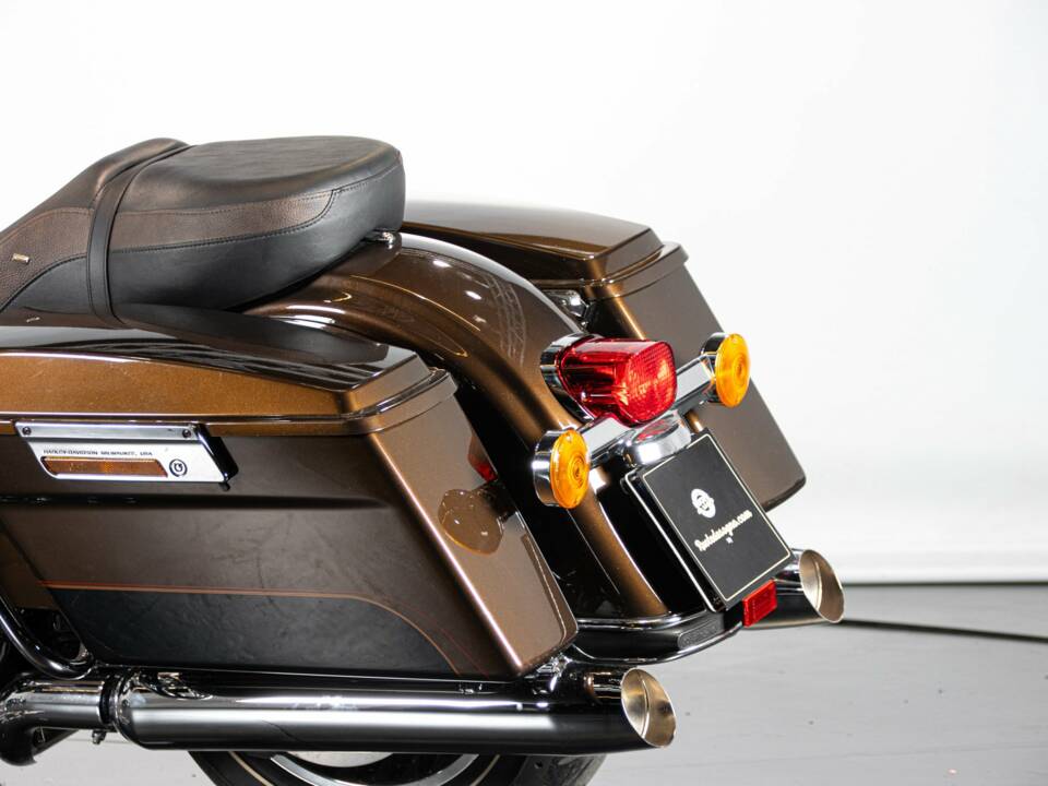 Bild 26/50 von Harley-Davidson DUMMY (2013)