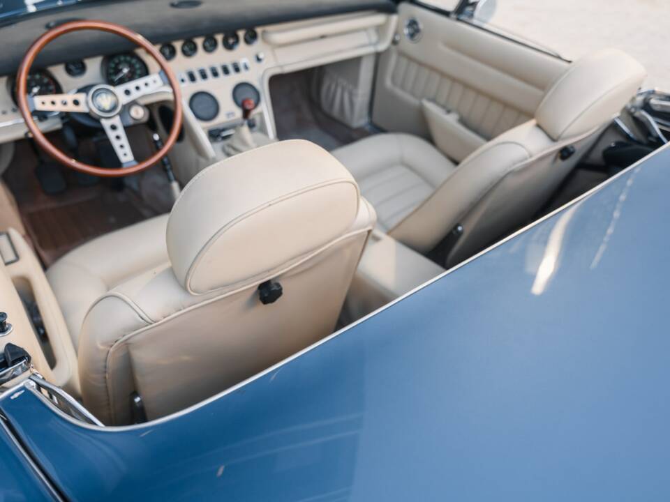 Bild 46/65 von Maserati Ghibli Spyder (1971)