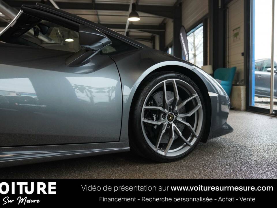 Image 42/44 de Lamborghini Huracán Spyder (2016)