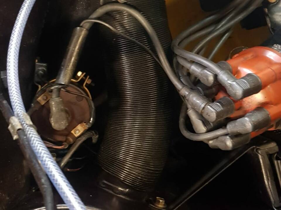 Image 52/53 of BMW 3.0 CSi (1972)