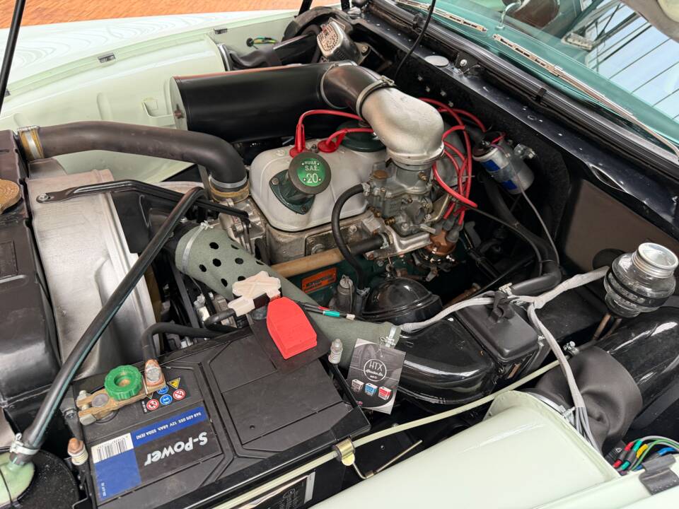 Immagine 38/43 di Citroën ID 19 (1958)