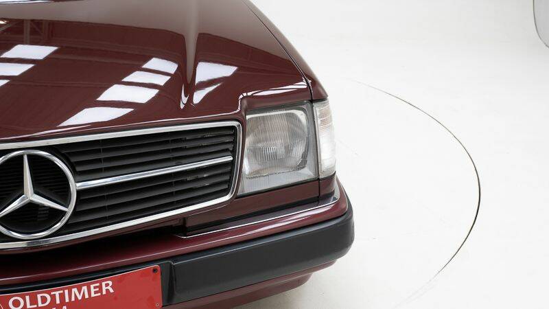 Bild 11/15 von Mercedes-Benz 230 CE (1991)