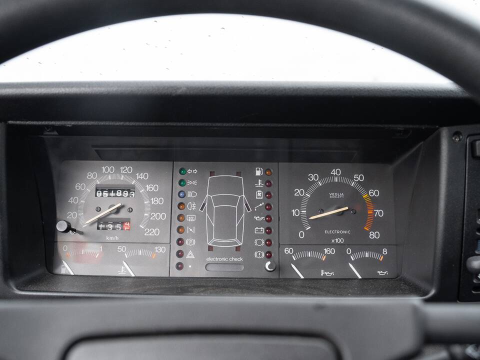 Image 35/45 of Lancia Y10 Turbo (1985)