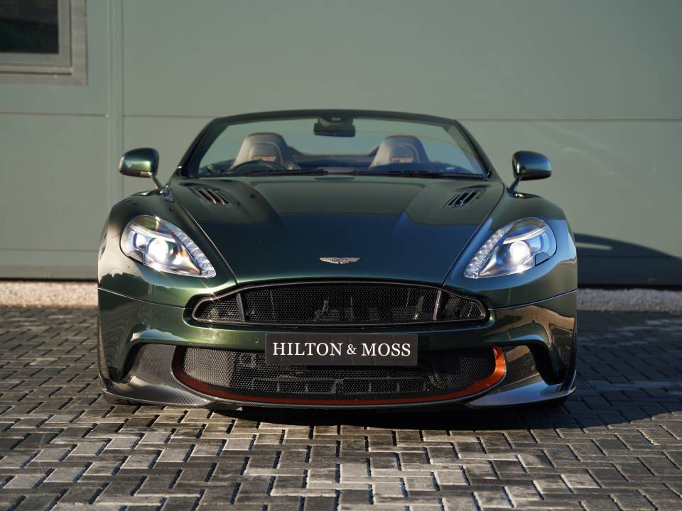 Image 7/50 de Aston Martin Vanquish S Volante (2018)