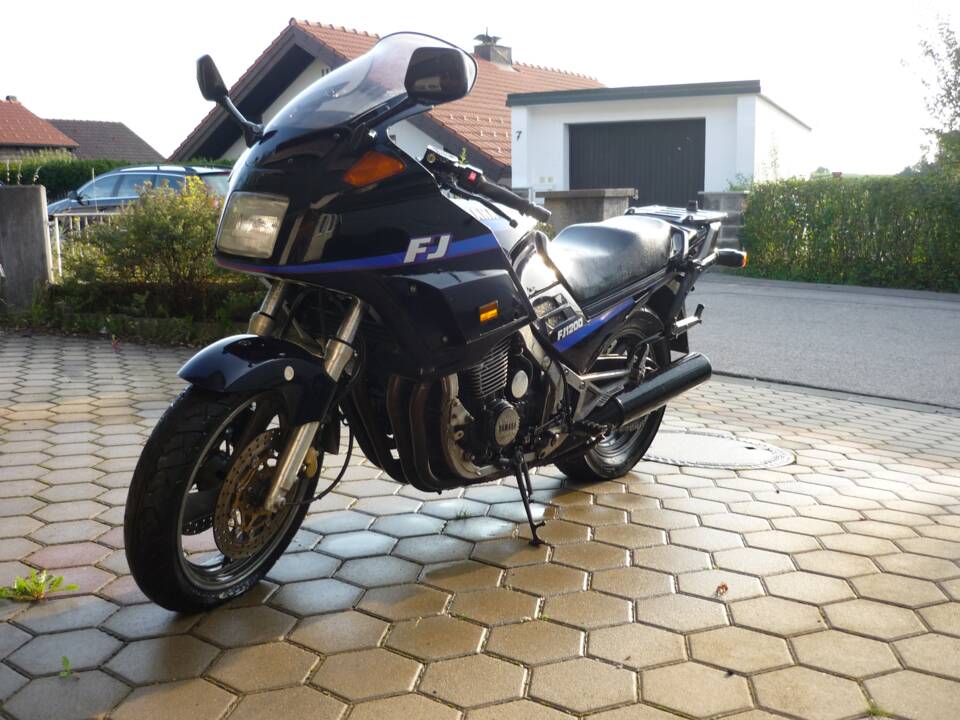 Afbeelding 4/4 van Yamaha DUMMY (1990)