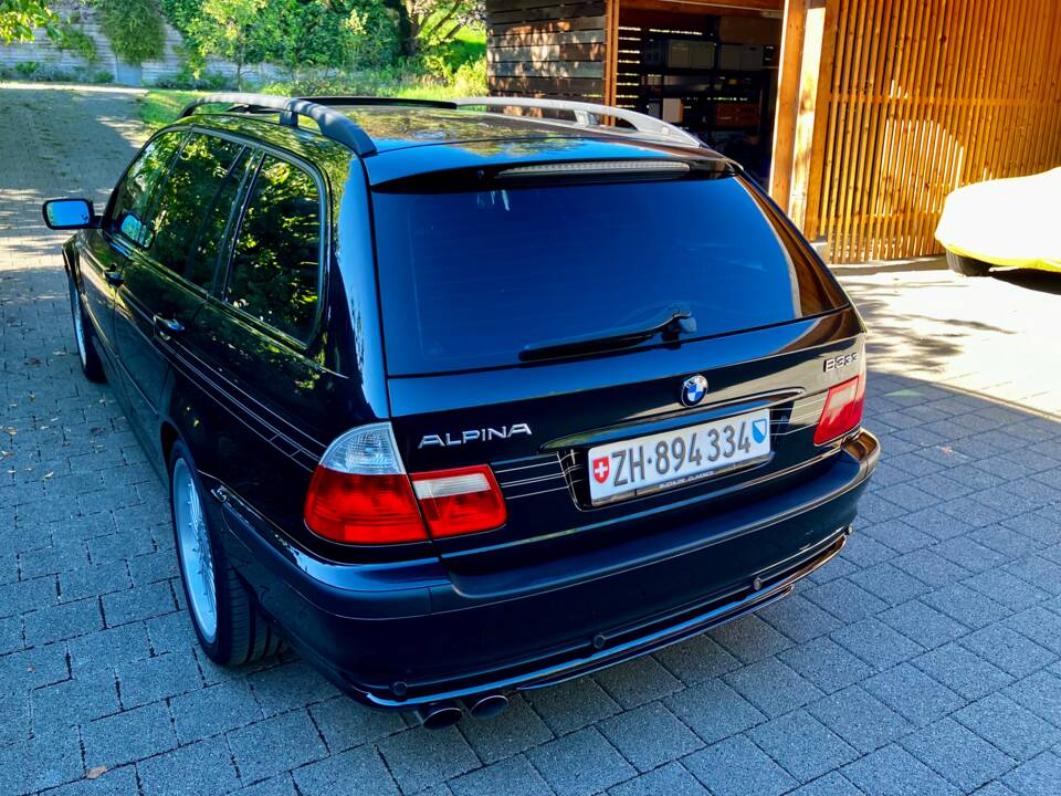 Image 3/21 of ALPINA B3 3.3 Allrad Touring (2002)