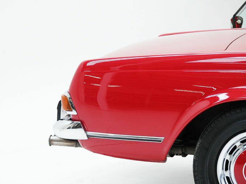 Image 14/15 of Mercedes-Benz 280 SL (1970)
