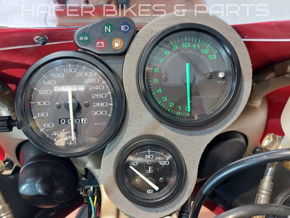 Bild 19/42 von Ducati 916 SPS (1997)