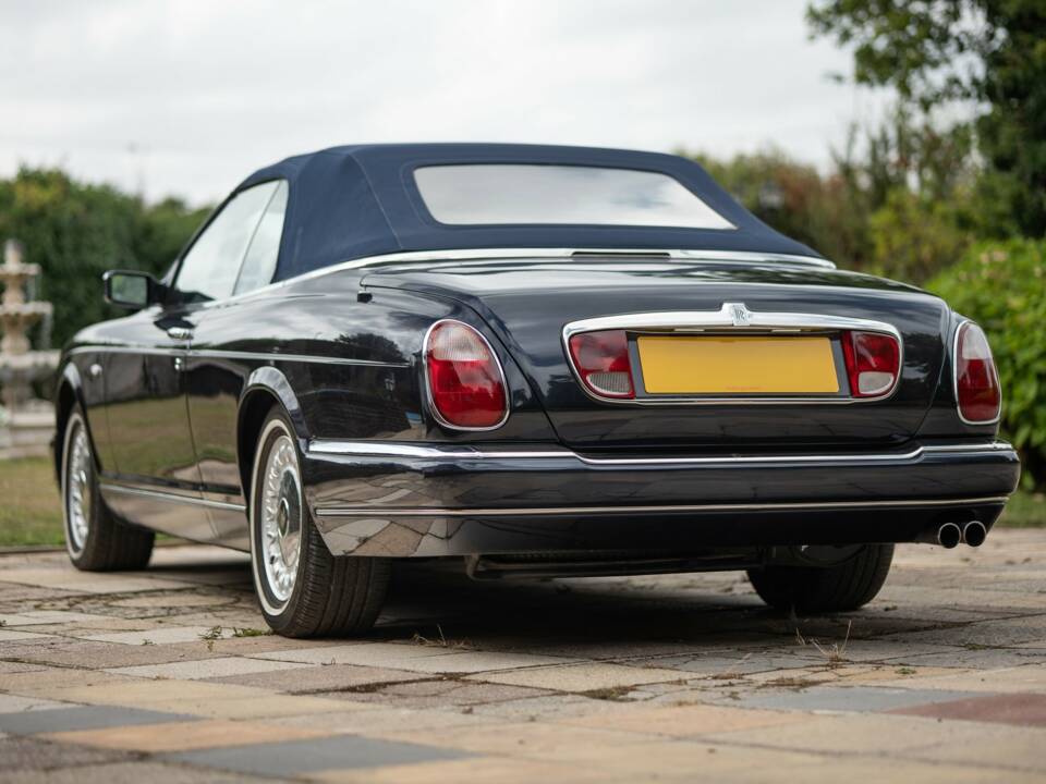 Imagen 11/50 de Rolls-Royce Corniche V (2000)