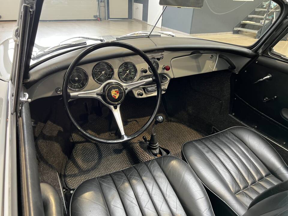 Image 29/35 de Porsche 356 C 1600 SC (1964)