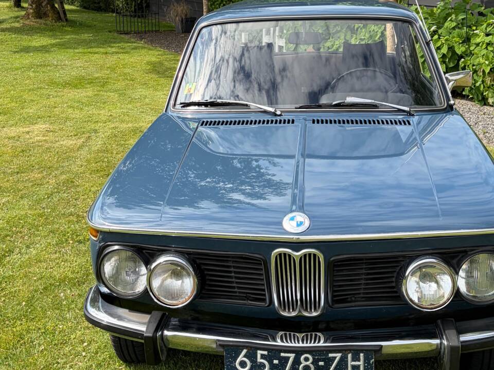 Imagen 2/13 de BMW 1802 (1973)