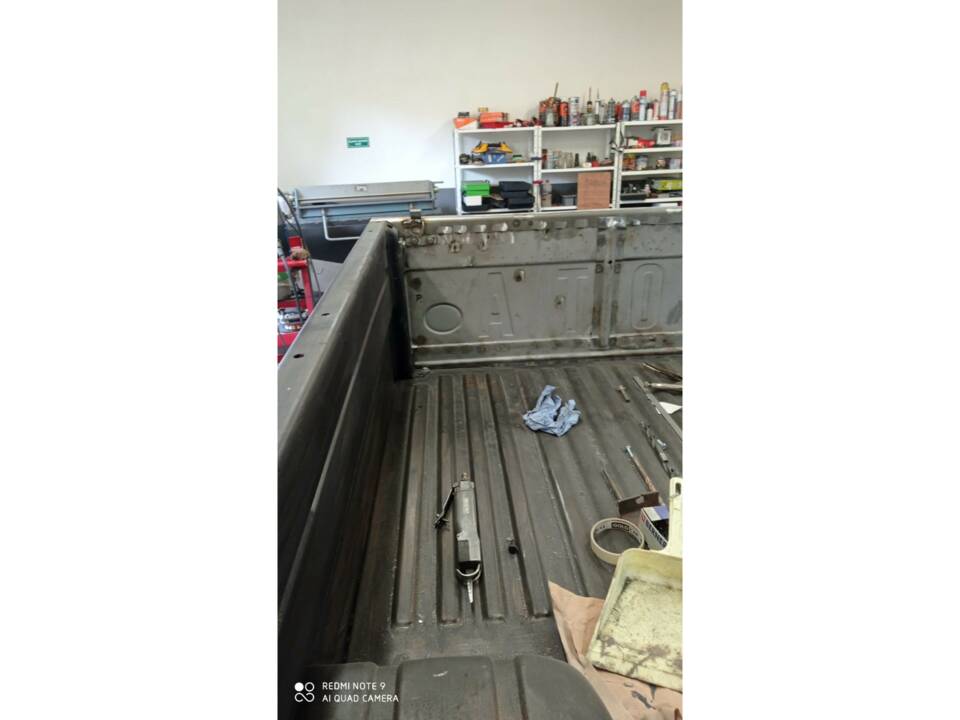 Bild 27/50 von Toyota Land Cruiser BJ 45 (1982)