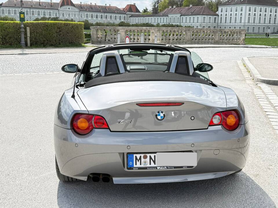 Bild 4/20 von BMW Z4 3.0i (2003)