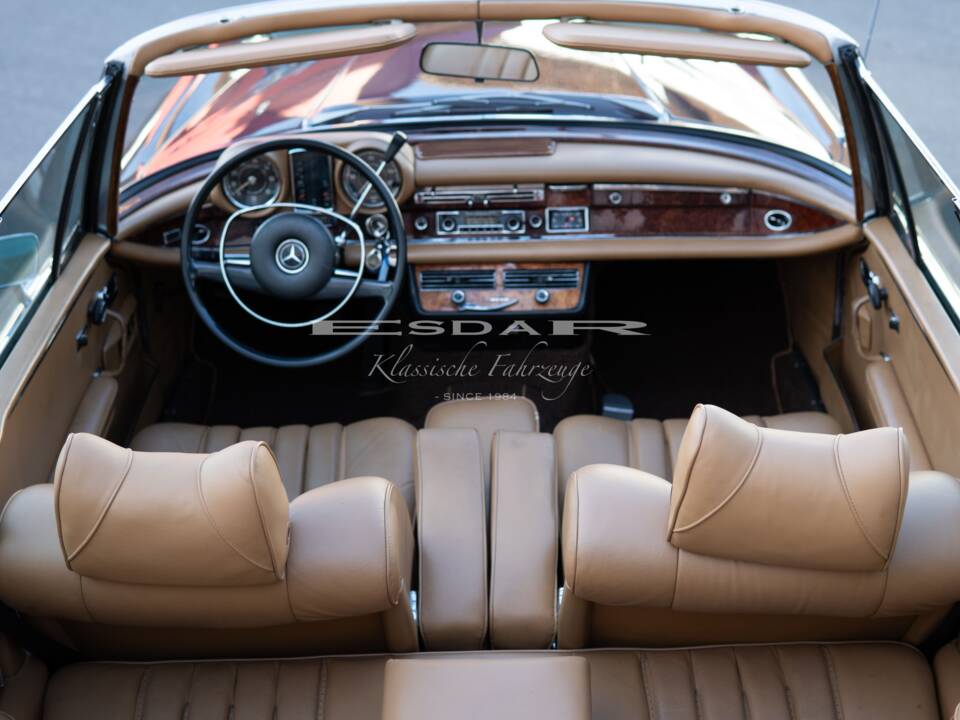 Bild 21/37 von Mercedes-Benz 280 SE (1969)