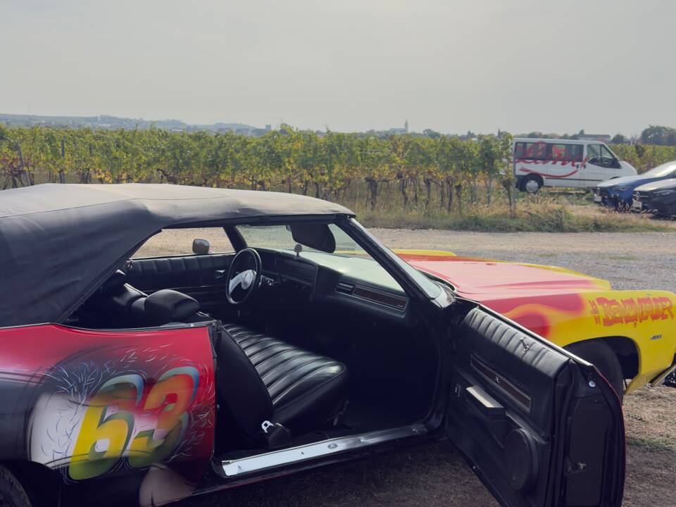 Afbeelding 3/5 van Chevrolet Impala Convertible (1971)