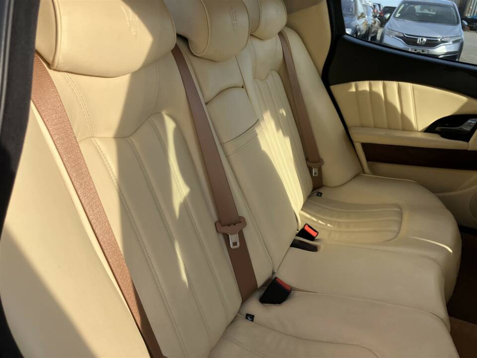 Image 36/46 of Maserati Quattroporte S 4.7 (2010)