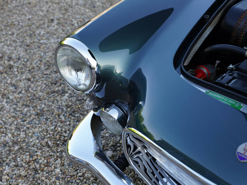 Afbeelding 13/50 van Maserati 3500 GT Touring (1960)