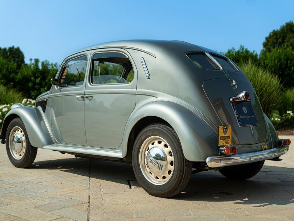 Image 15/50 of Lancia Ardea (1947)