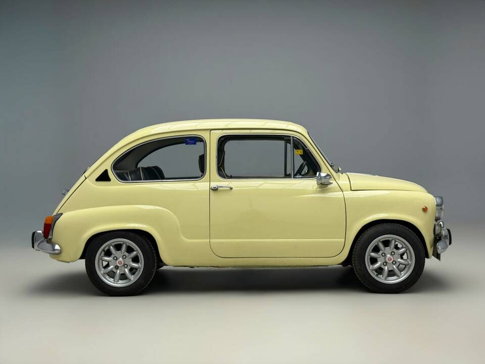 Immagine 1/16 di SEAT 600 E (1973)