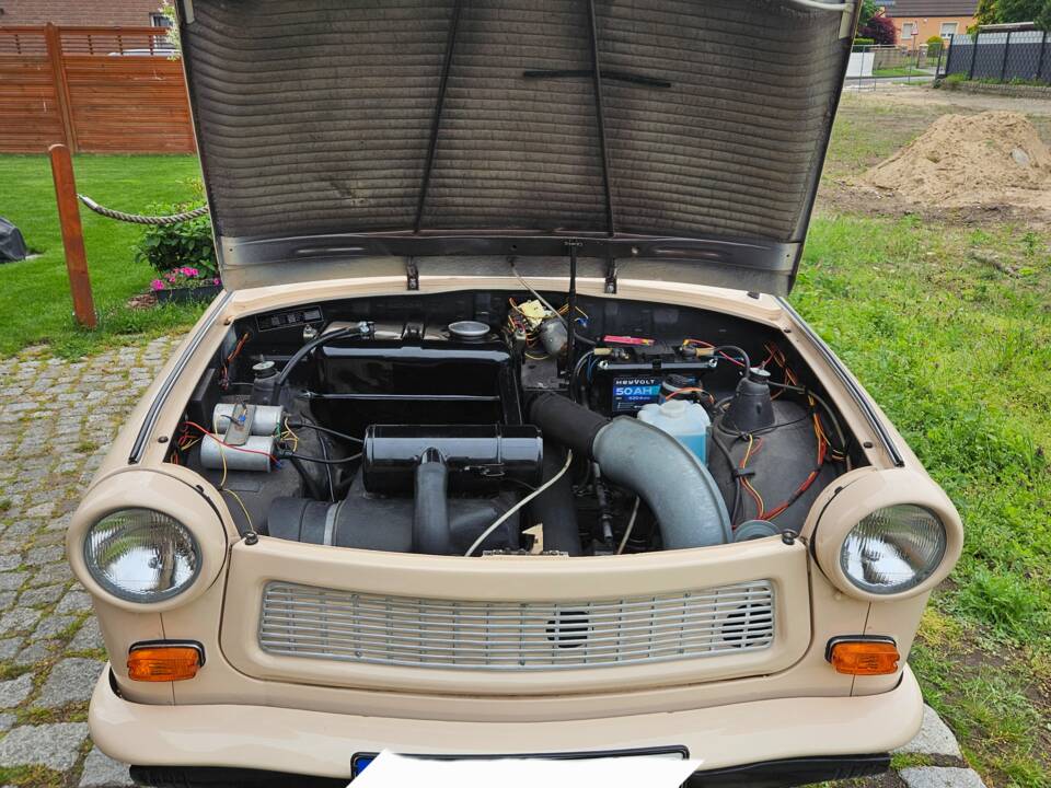 Image 3/18 of Trabant 601 Universal (1987)