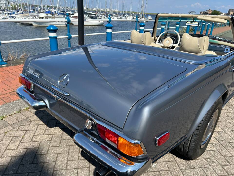 Imagen 22/39 de Mercedes-Benz 280 SL (1971)