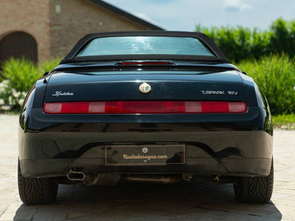 Bild 8/50 von Alfa Romeo GTV 2.0 Twin Spark (1997)