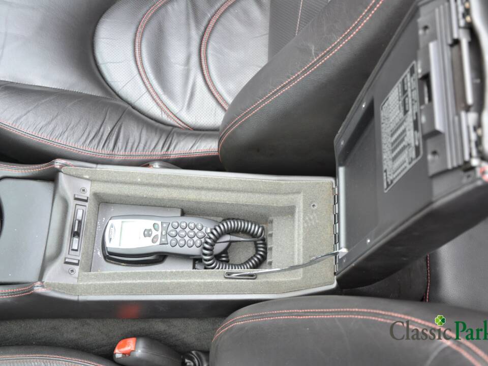 Image 49/50 of Jaguar XKR &quot;Silverstone&quot; (2000)