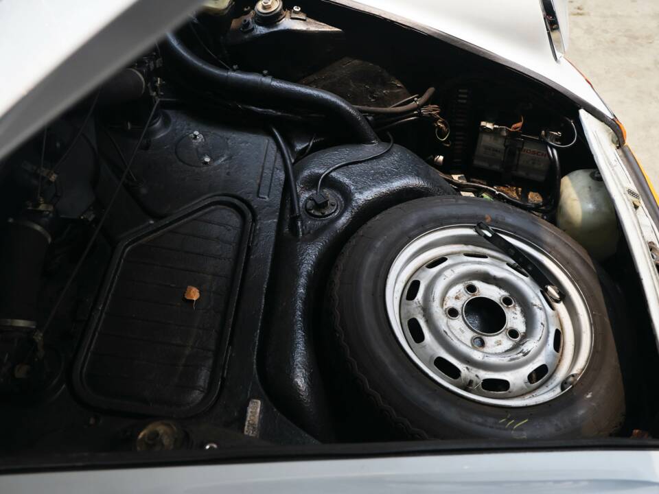 Bild 36/39 von Porsche 911 2.0 S (1968)