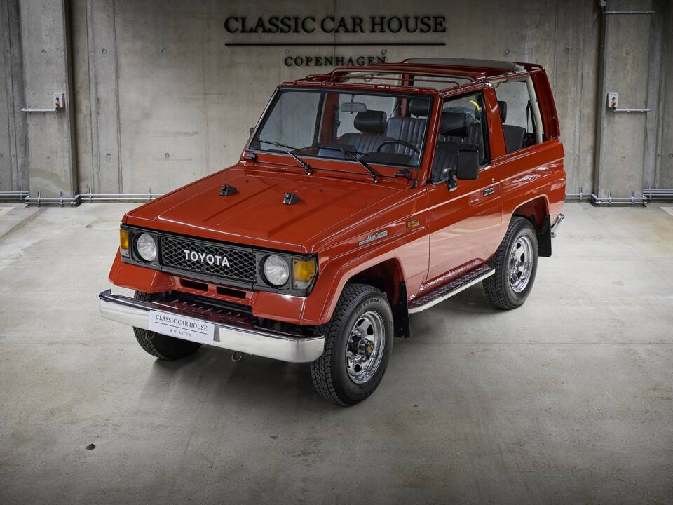 Afbeelding 3/100 van Toyota Land Cruiser LJ77 (1991)