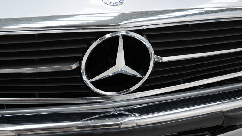 Image 12/15 of Mercedes-Benz 450 SL (1974)