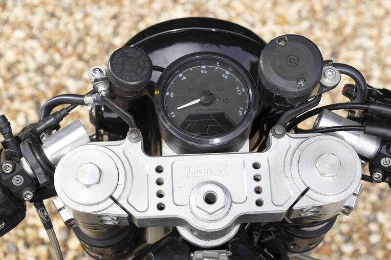 Image 8/36 of Ducati DUMMY (1995)