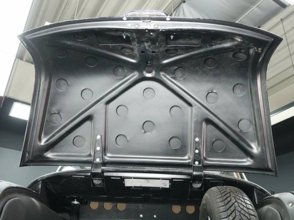 Image 40/50 de Mercedes-Benz 300 d (1958)