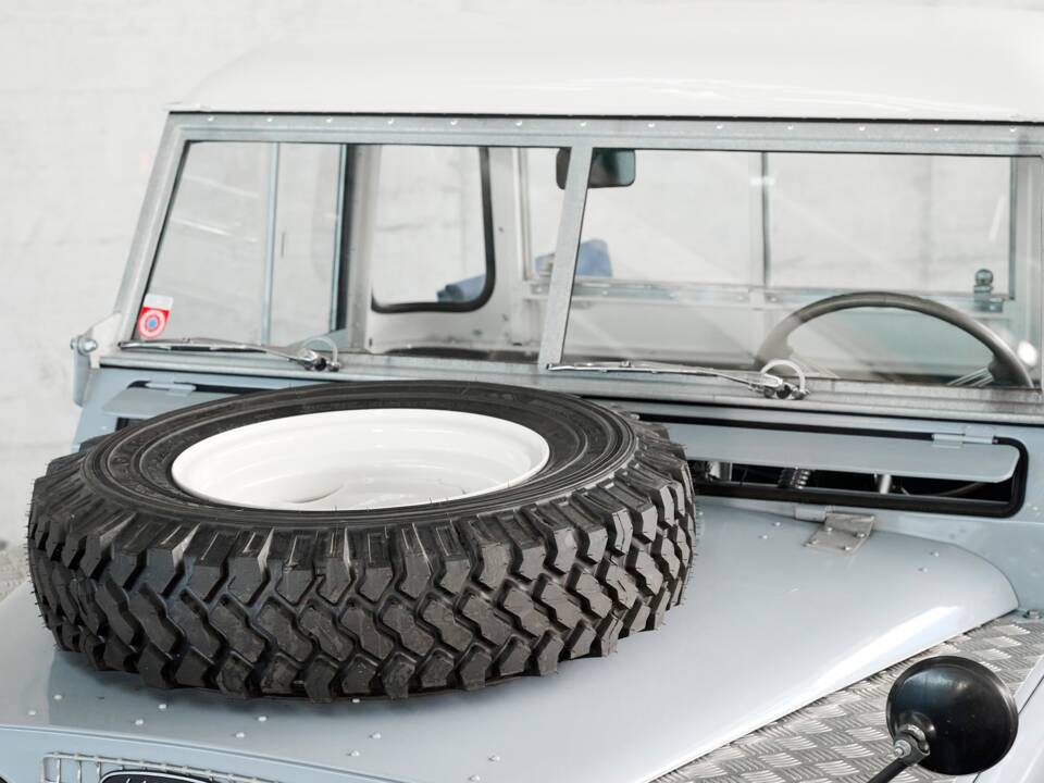 Bild 19/50 von Land Rover 88 (1961)